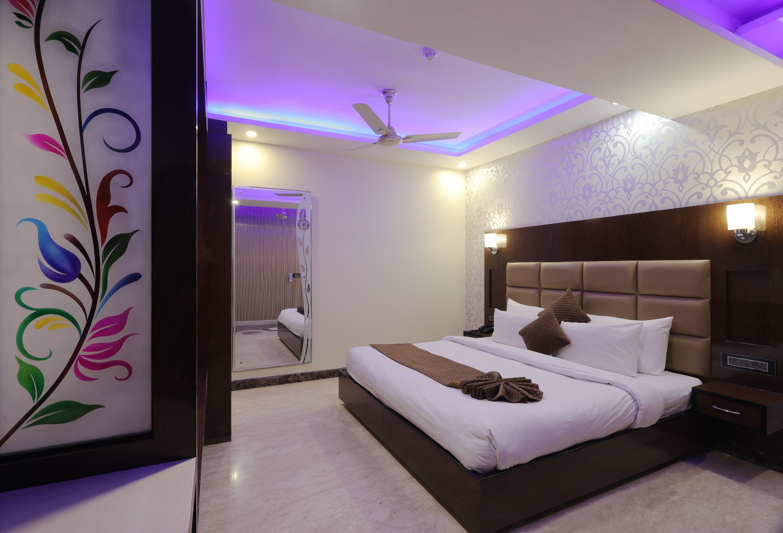 luxury suite rooms at hotel crystal ganga heights near har ki pauri amrapur ganga ghat in haridwar